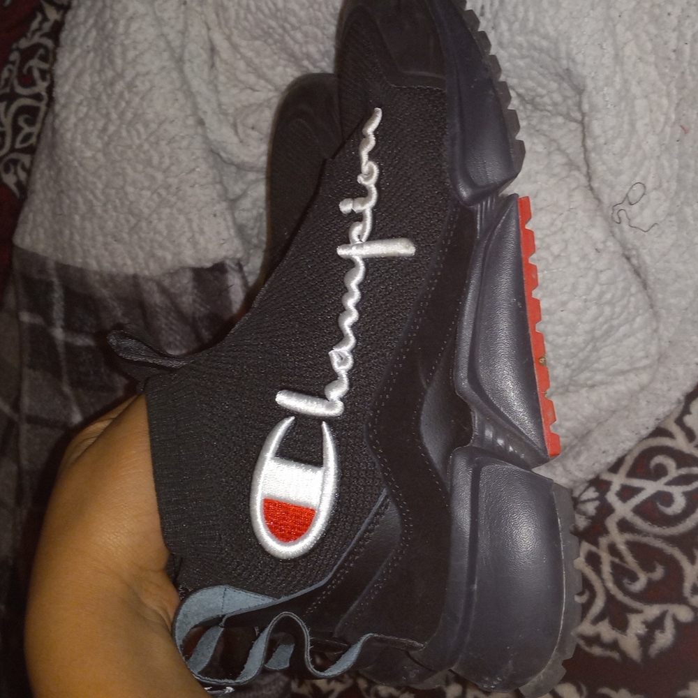 RF MID Black/White Champions sz8.5